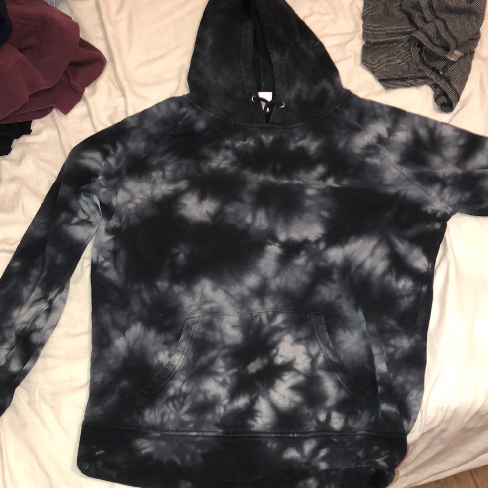 Black tie-dye hoodie